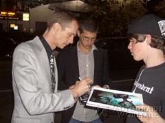 signing photo