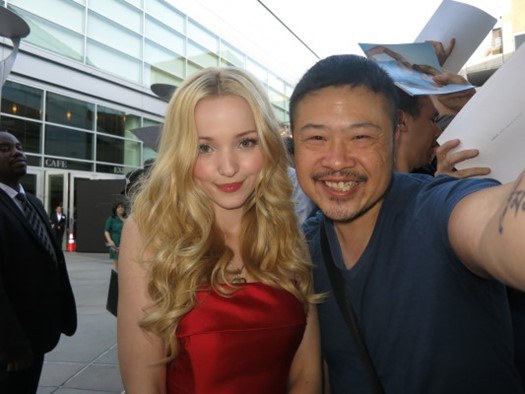 Dove Cameron autograph