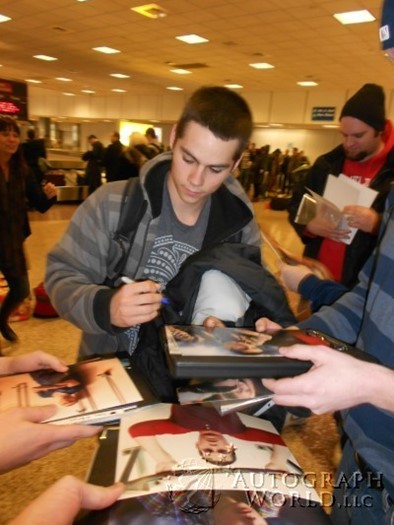 Dylan O'Brien autograph