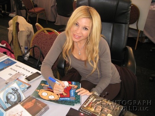 E.G. Daily autograph