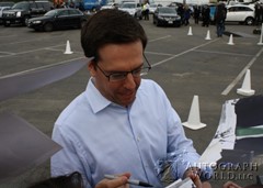 signing photo