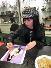 signing photo