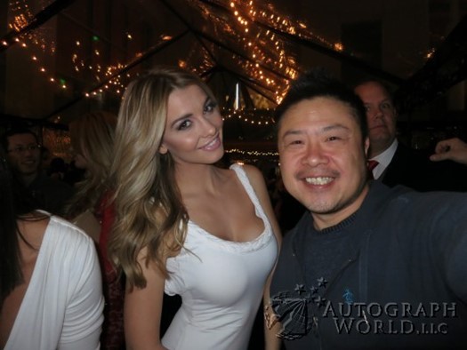 Emily  Sears autograph