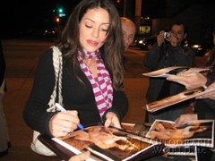 signing photo