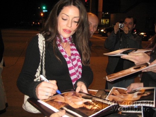 Emmanuelle Vaugier autograph