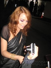 signing photo