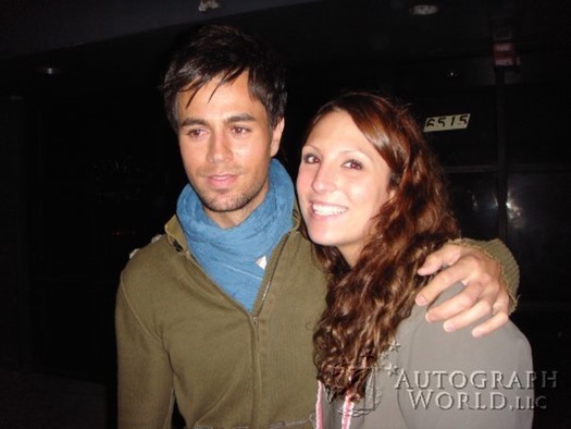 Enrique Iglesias autograph