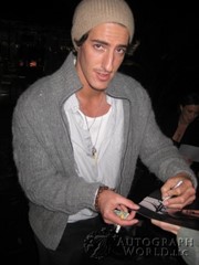 signing photo