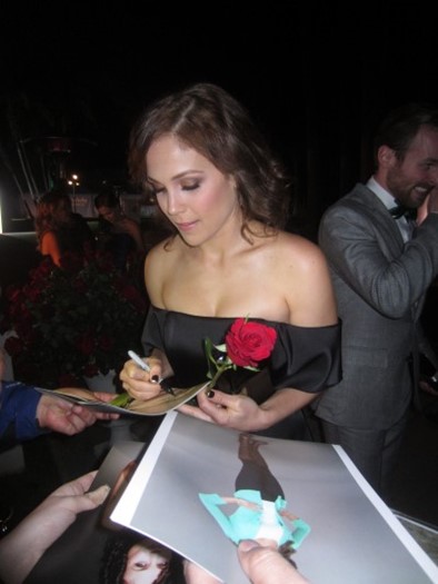 Erin Krakow autograph