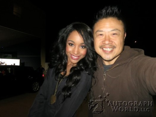 Erinn Westbrook autograph