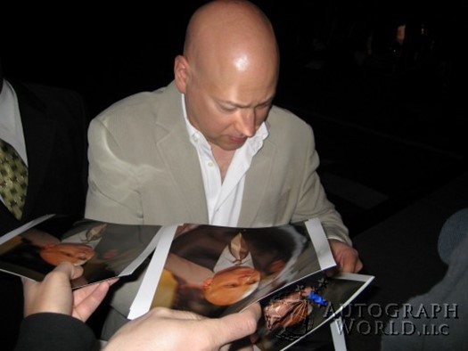 Evan Handler autograph