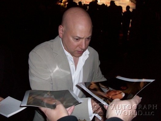 Evan Handler autograph