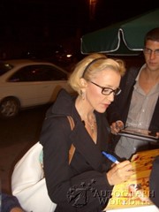 signing photo
