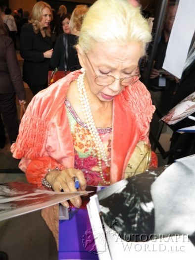 France Nuyen autograph