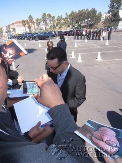 Fred Armisen autograph