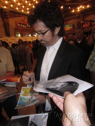 George Chakiris autograph
