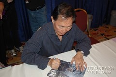 signing photo