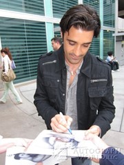 signing photo
