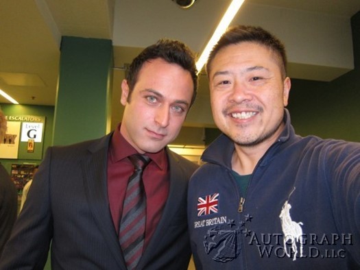 Guri Weinberg autograph