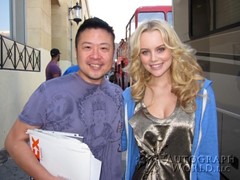 signing photo