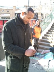 signing photo