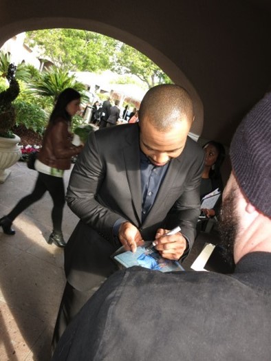Isaiah  Mustafa autograph