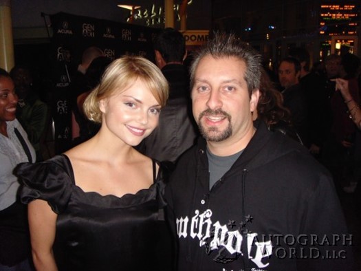 Izabella Miko autograph