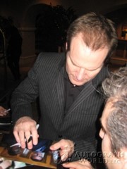 signing photo