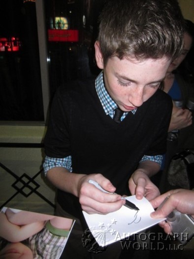 Jackson Pace autograph