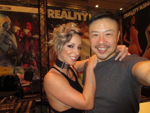 Jada Stevens autograph