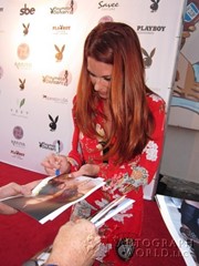 signing photo