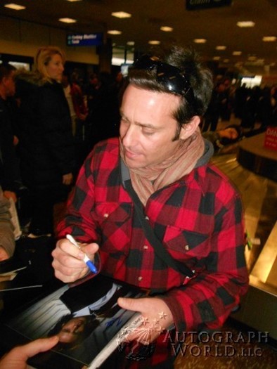 James Callis autograph