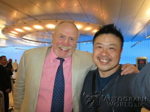 James Cosmo autograph