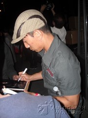 signing photo