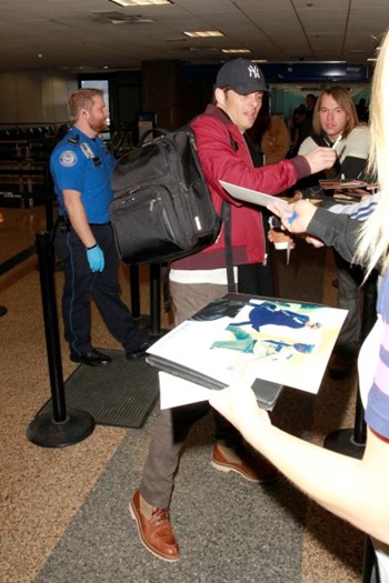 James Marsden autograph