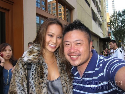 Jamie Chung autograph
