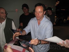 signing photo
