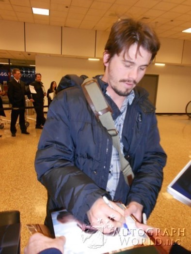 Jason Ritter autograph
