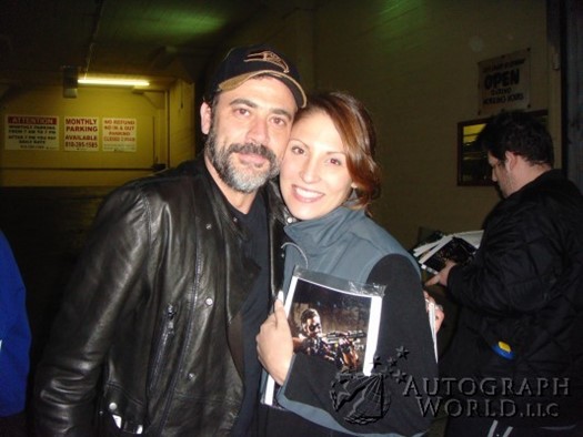 Jeffrey Dean Morgan autograph