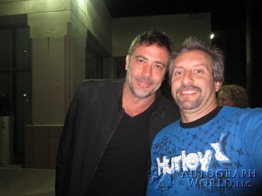 Jeffrey Dean Morgan autograph