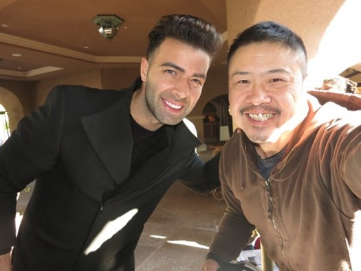 Jencarlos Canela autograph