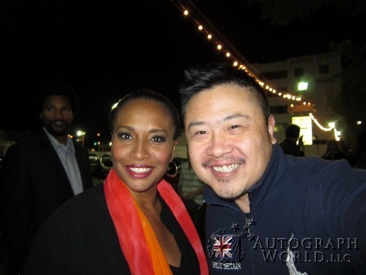 Jenifer Lewis autograph