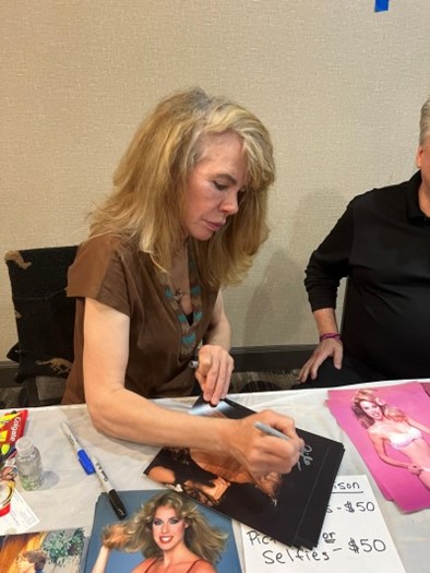 Jenilee Harrison autograph