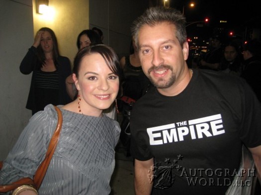 Jenna Van Oy autograph