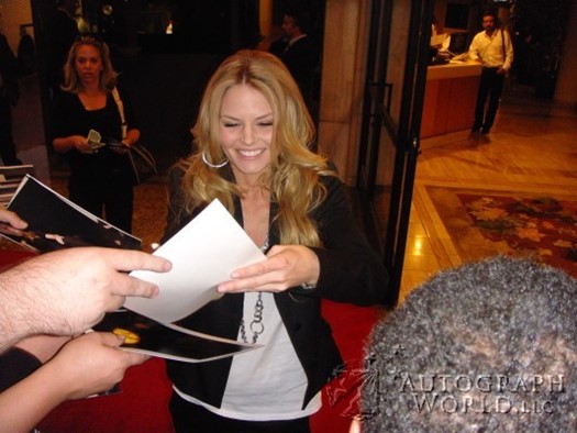 Jennifer Morrison autograph