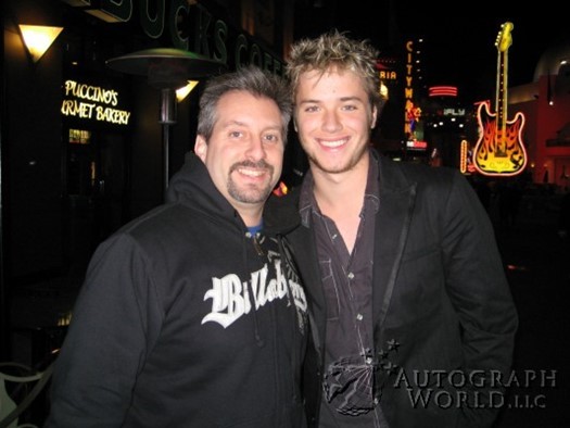 Jeremy Sumpter autograph