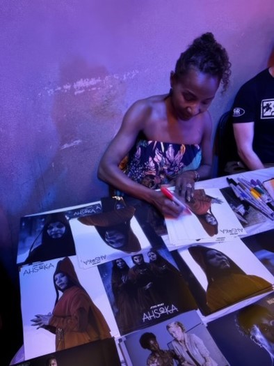 Jeryl Prescott autograph