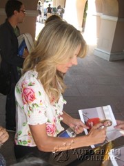signing photo