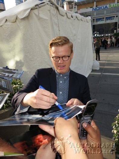 Jesse Plemons autograph