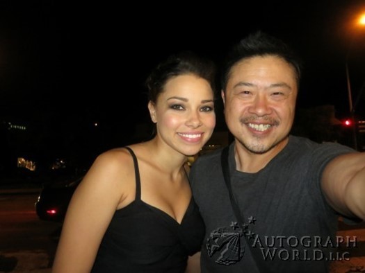 Jessica Parker Kennedy autograph